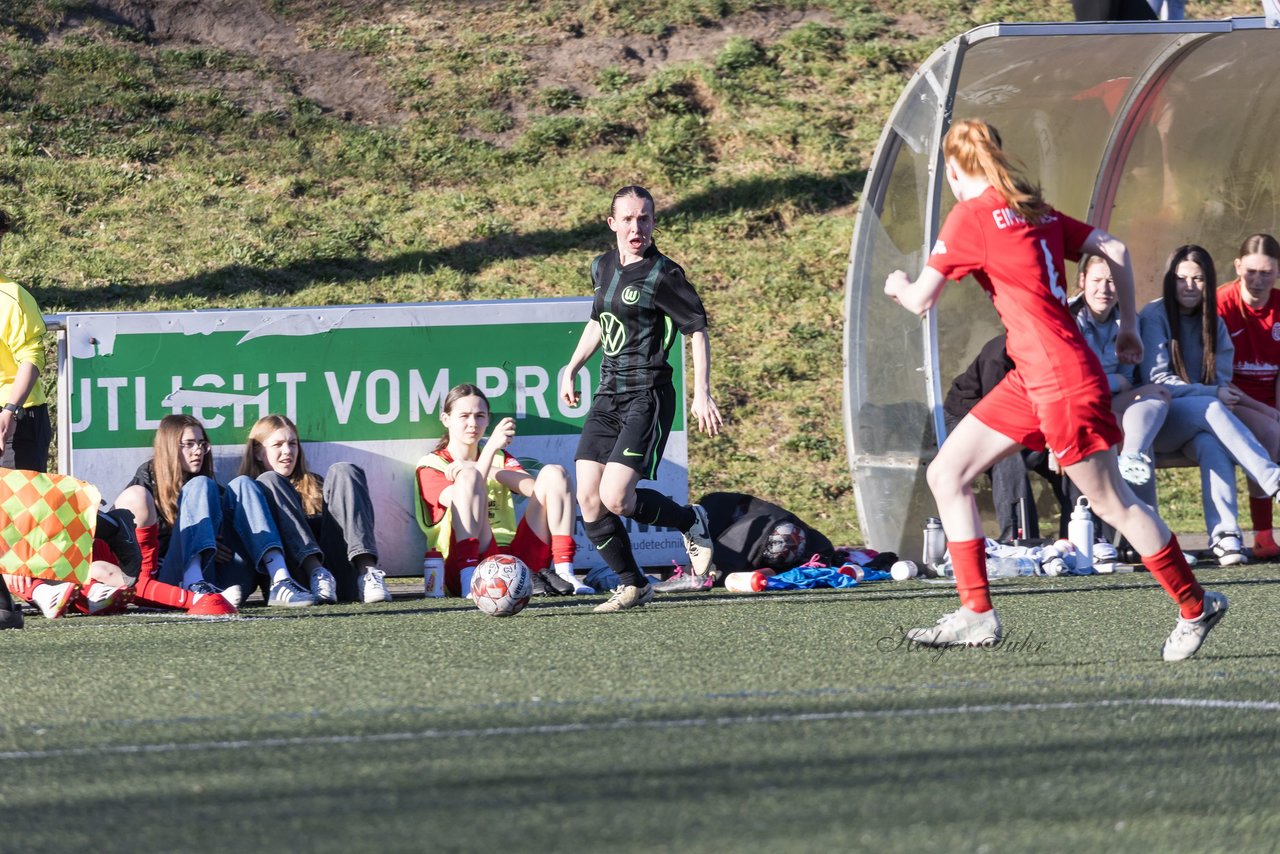 Bild 350 - wBJ Eimsbuettler TV - VfL Wolfsburg : Ergebnis: 1:3